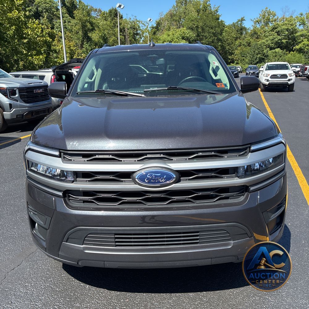 2024 Ford Expedition XLT