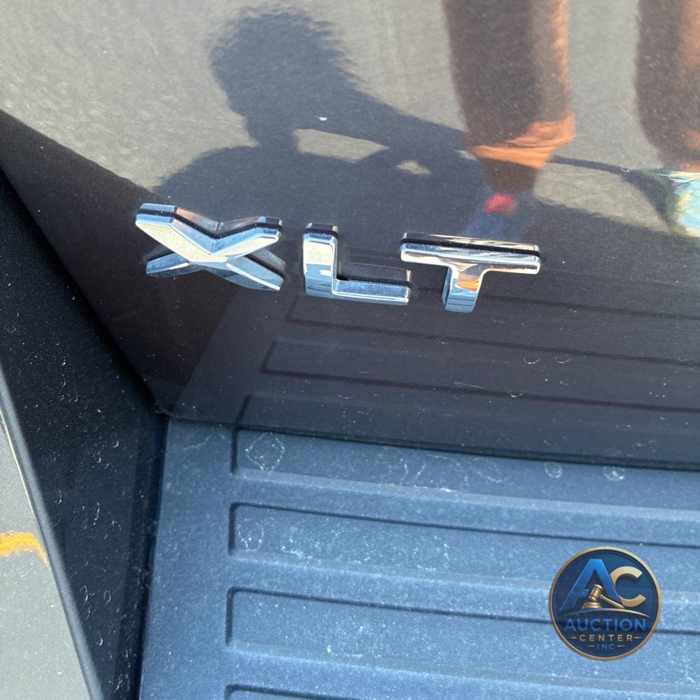 2024 Ford Expedition XLT