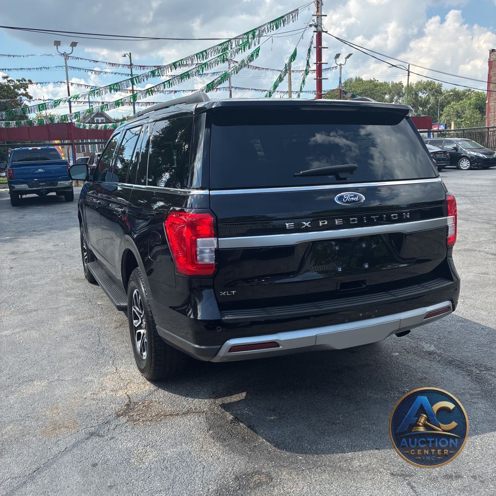 2024 Ford Expedition XLT