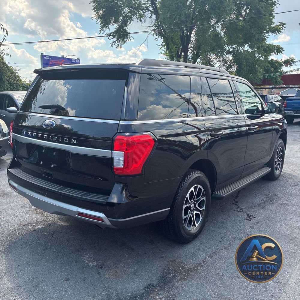 2024 Ford Expedition XLT