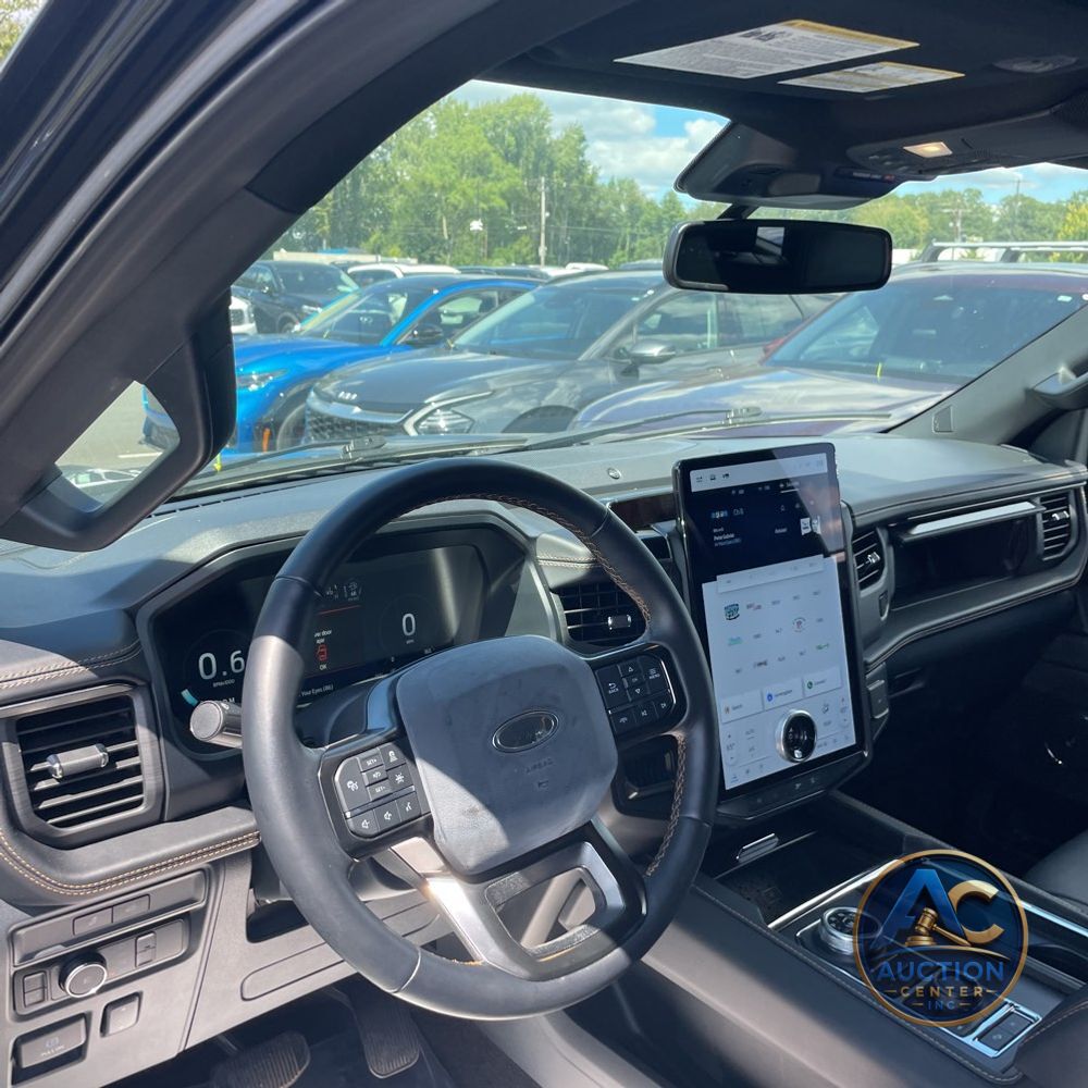 2023 Ford Expedition Platinum