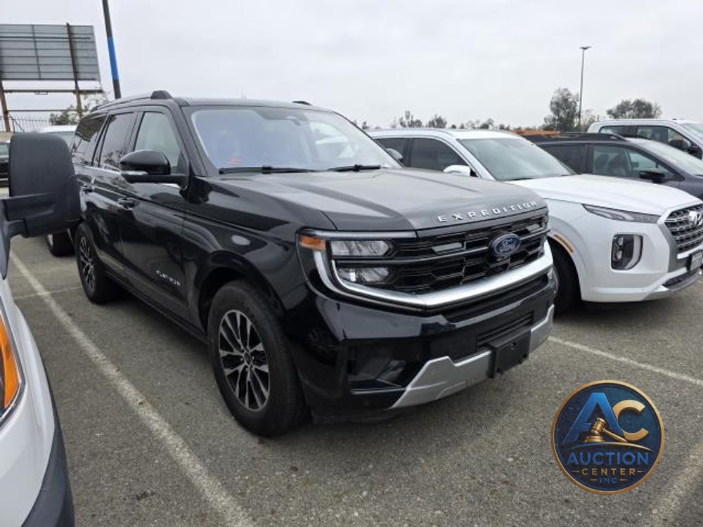 2025 Ford Expedition Platinum