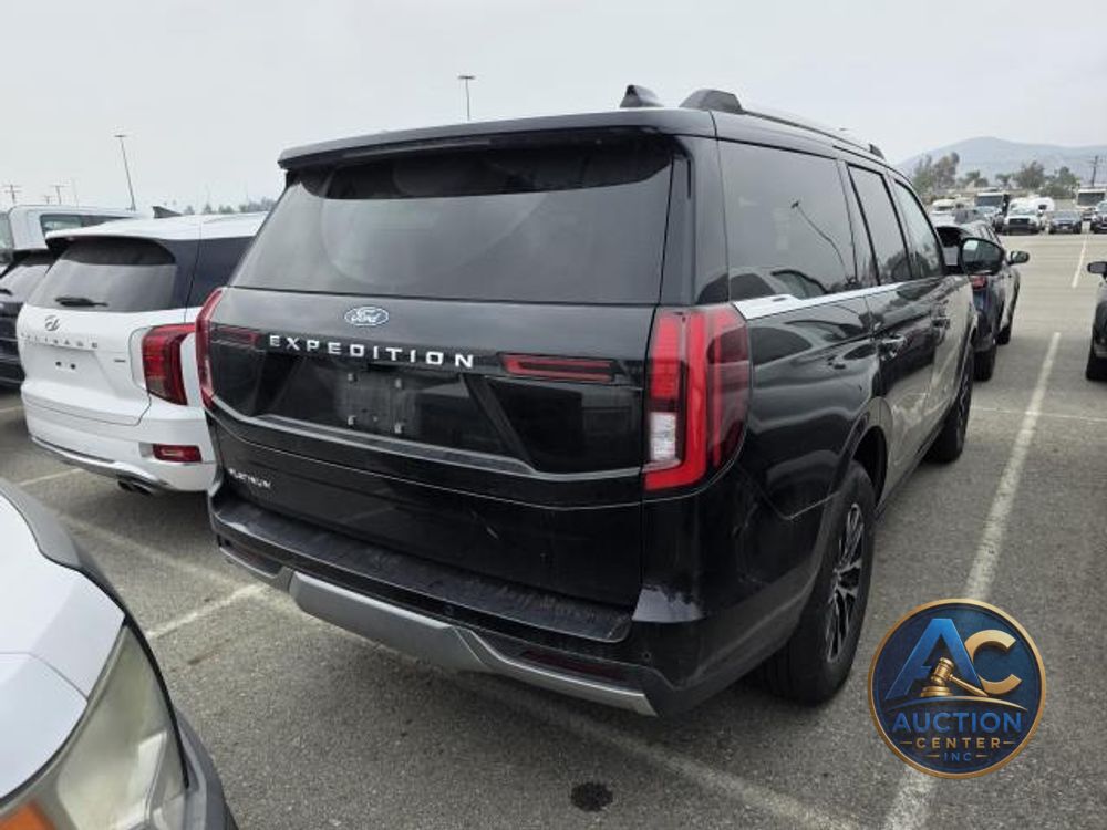 2025 Ford Expedition Platinum