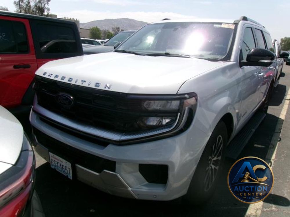 2025 Ford Expedition Platinum
