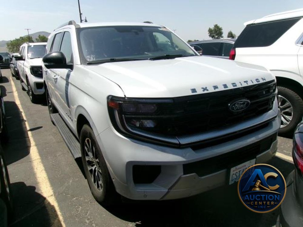 2025 Ford Expedition Platinum