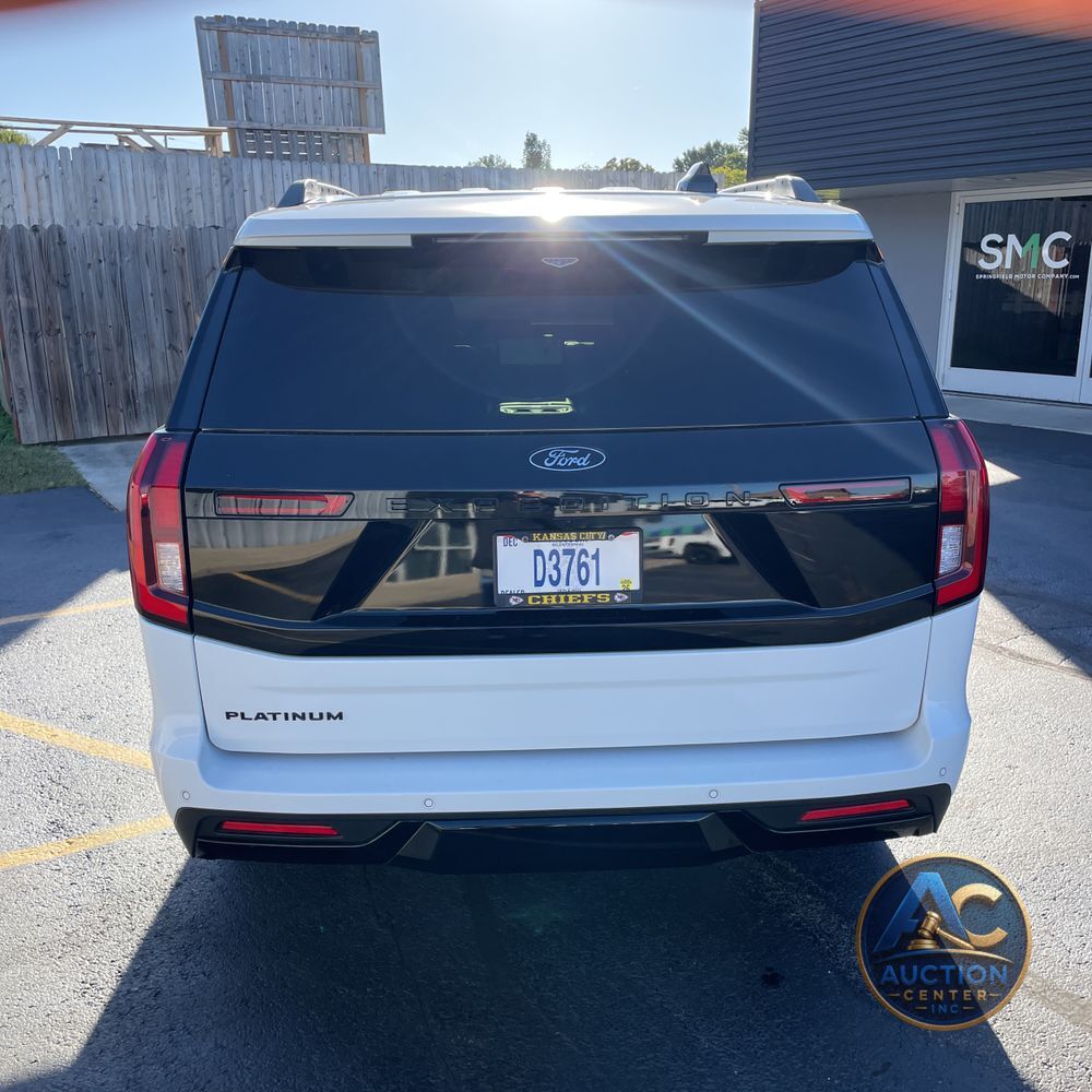 2025 Ford Expedition Platinum