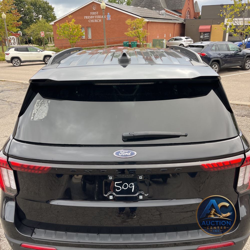 2025 Ford Explorer ST-Line