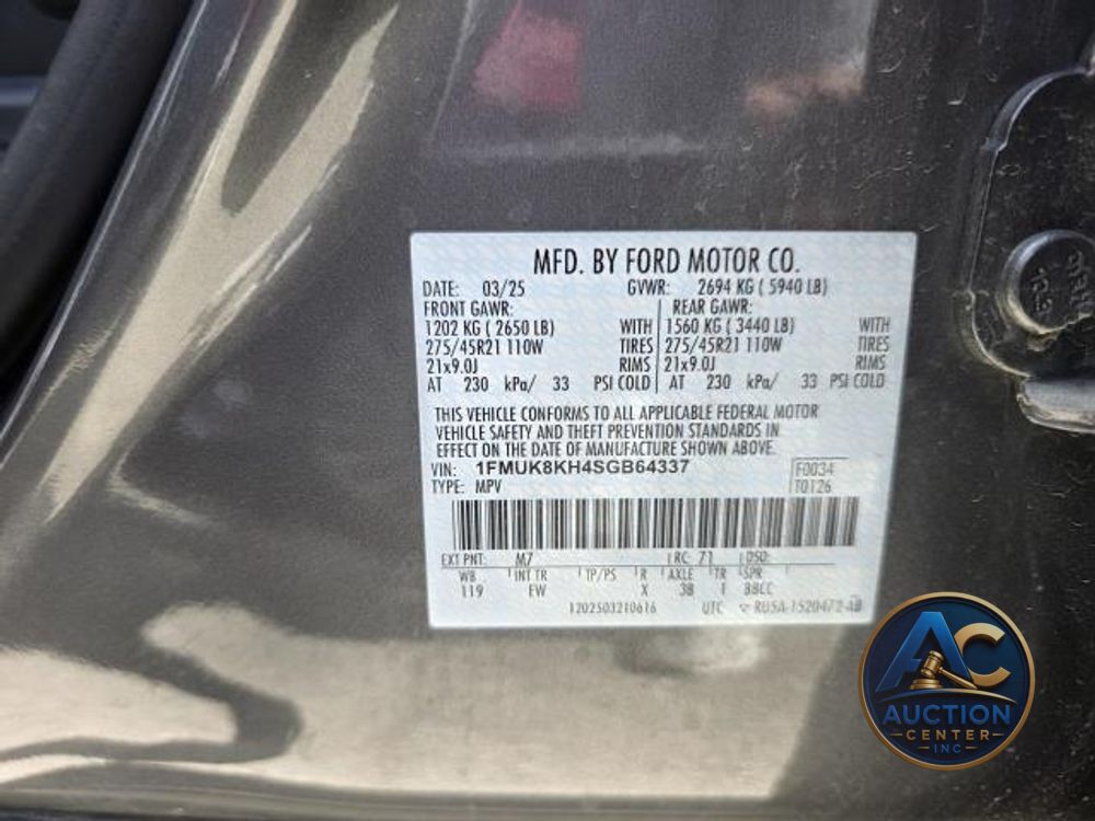 2025 Ford Explorer ST-Line