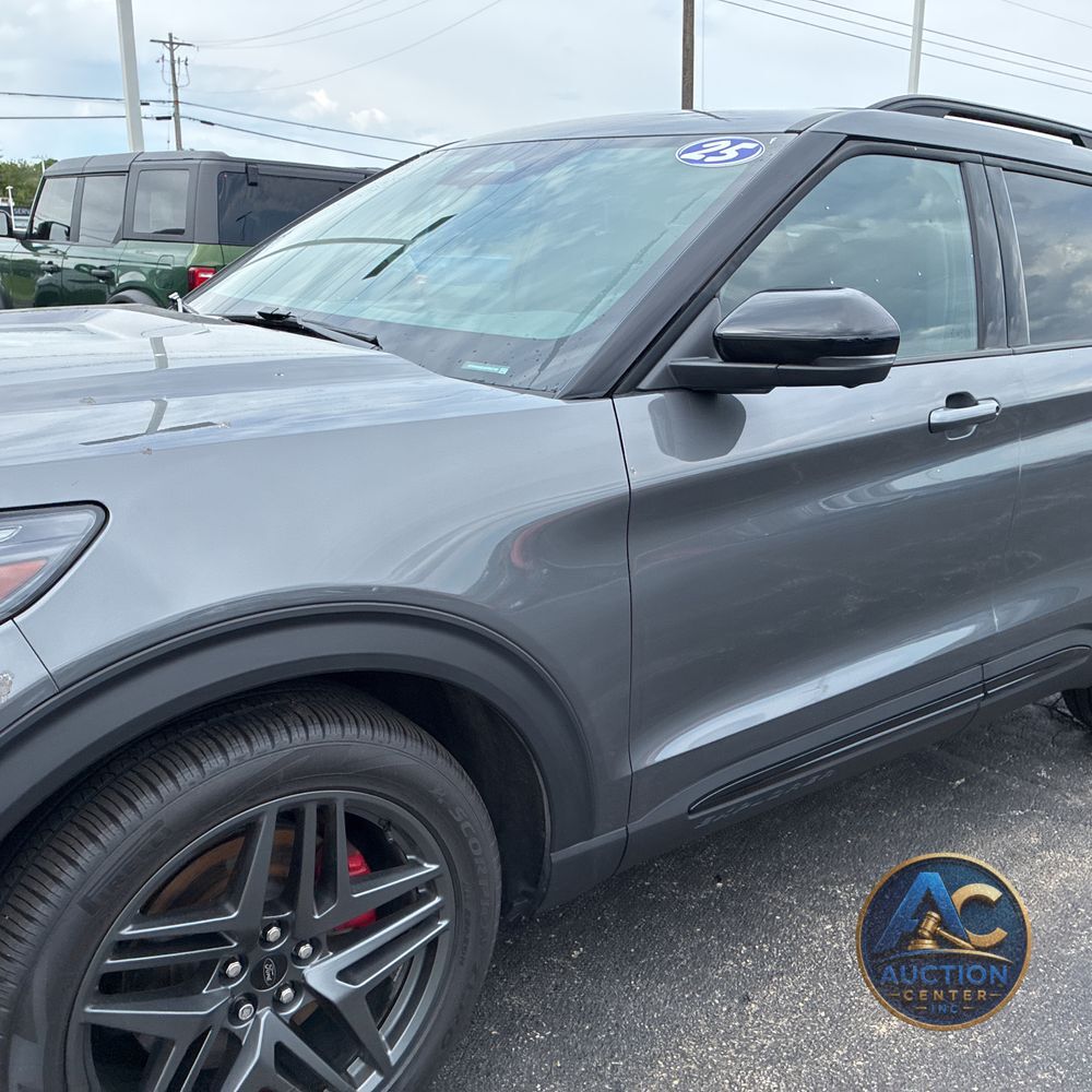 2025 Ford Explorer ST