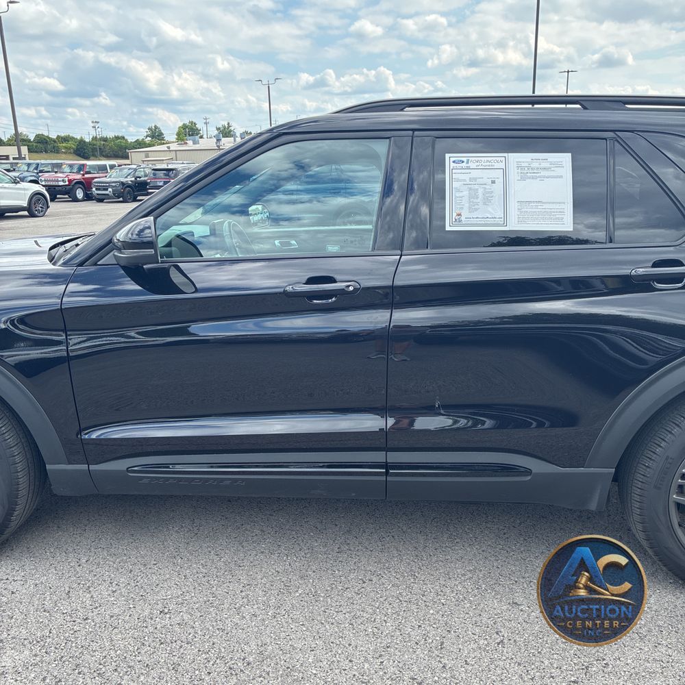 2025 Ford Explorer ST