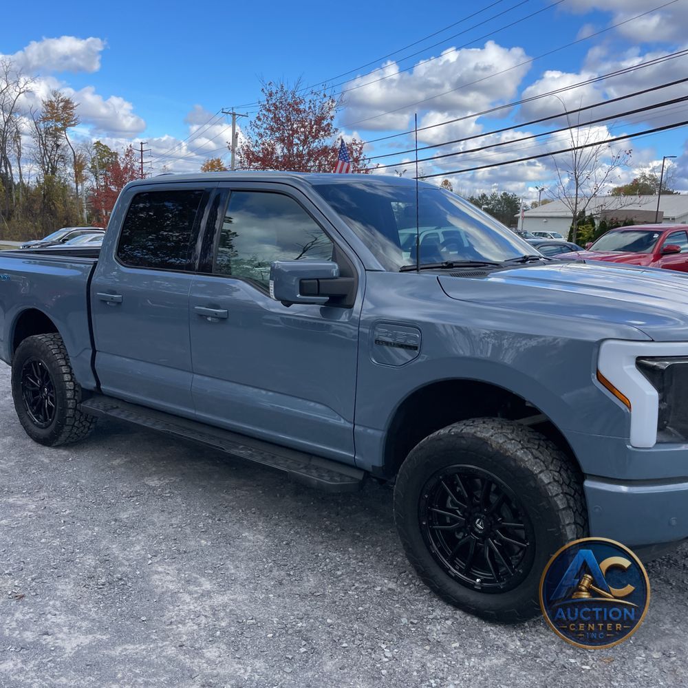 2023 Ford F-150 Lightning Platinum