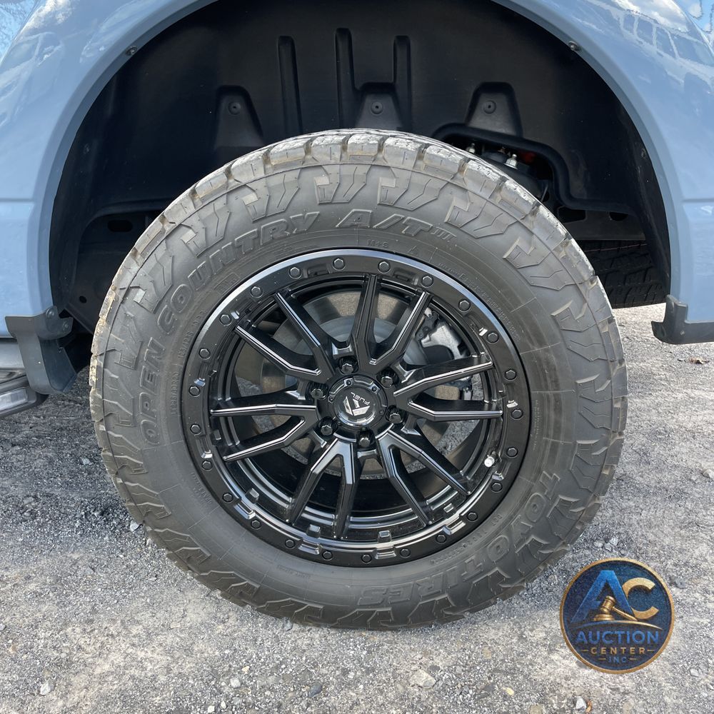 2023 Ford F-150 Lightning Platinum