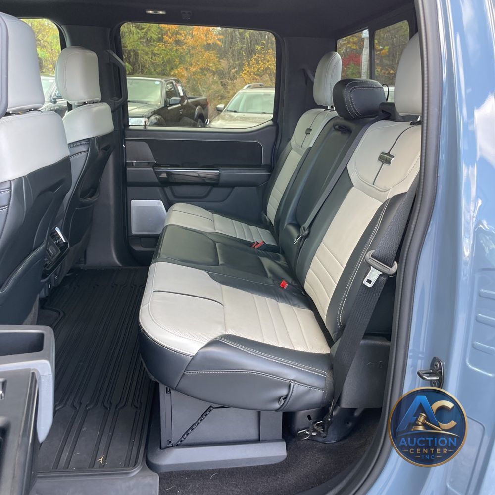 2023 Ford F-150 Lightning Platinum