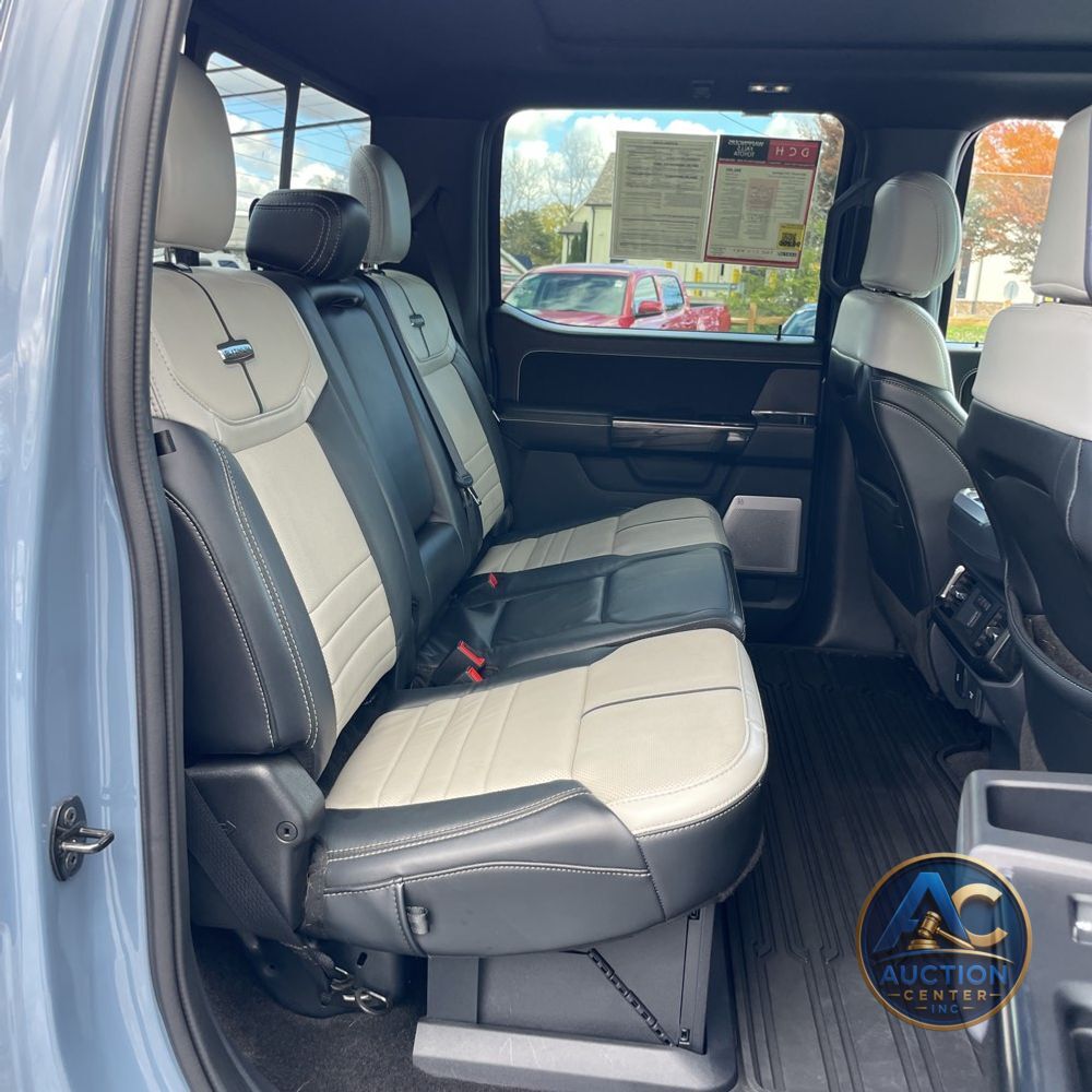 2023 Ford F-150 Lightning Platinum