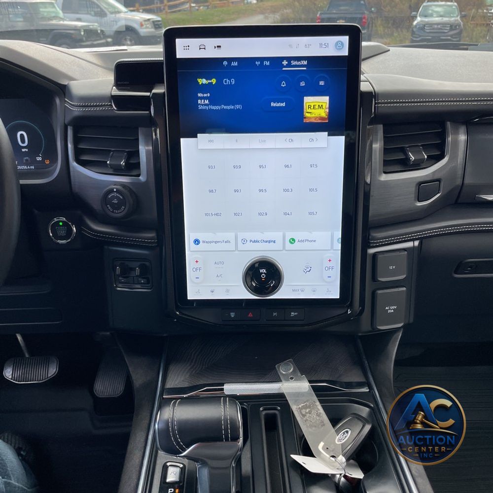 2023 Ford F-150 Lightning Platinum
