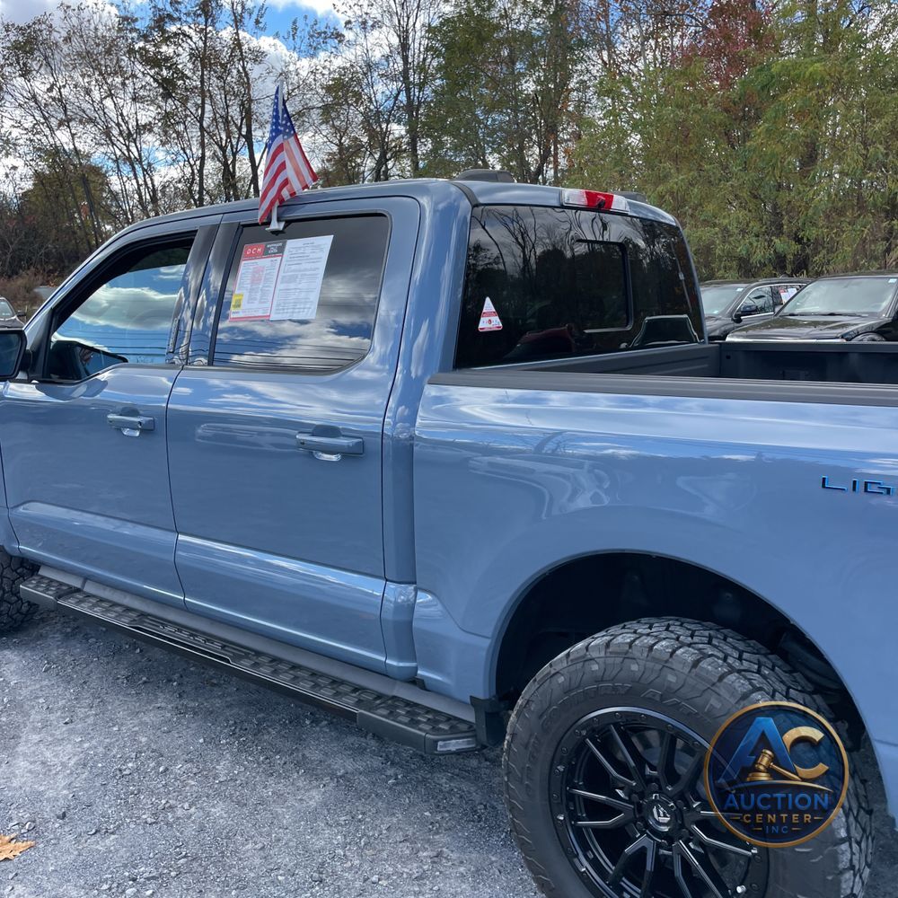 2023 Ford F-150 Lightning Platinum