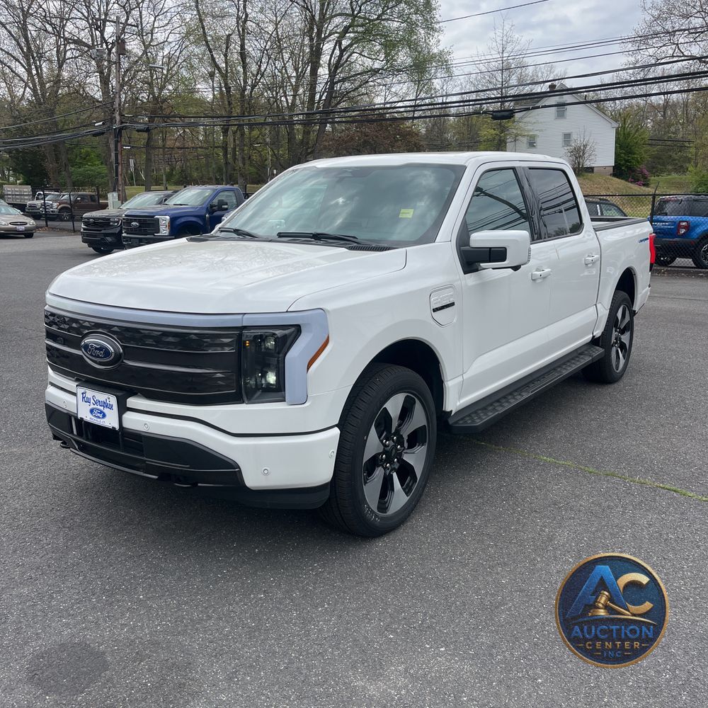 2023 Ford F-150 Lightning Platinum