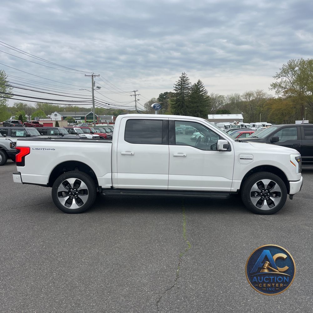 2023 Ford F-150 Lightning Platinum