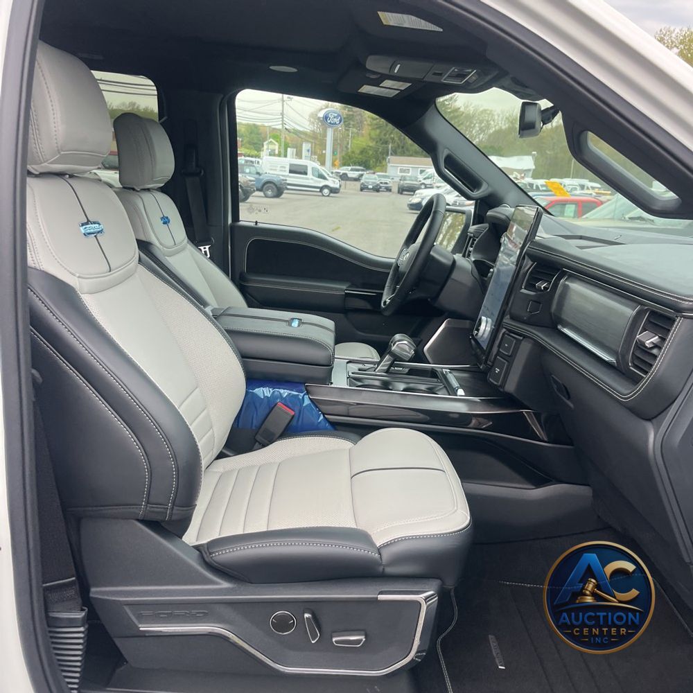 2023 Ford F-150 Lightning Platinum