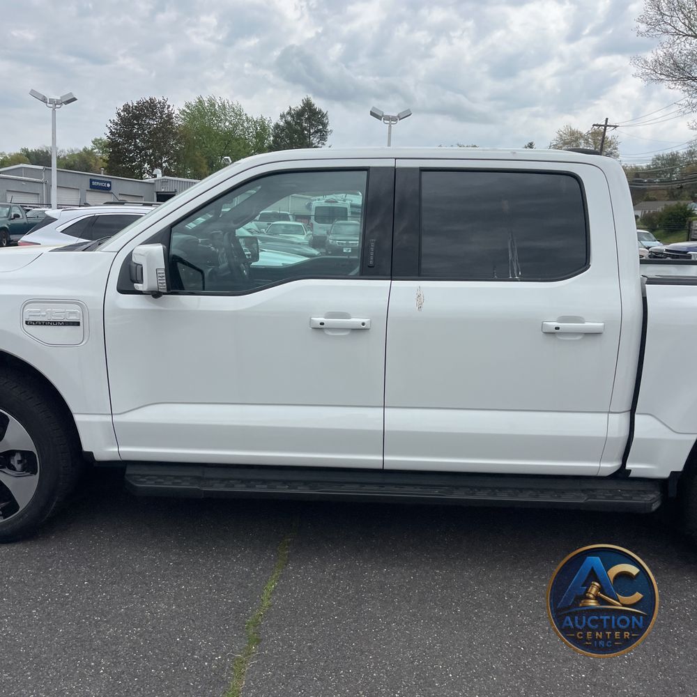 2023 Ford F-150 Lightning Platinum