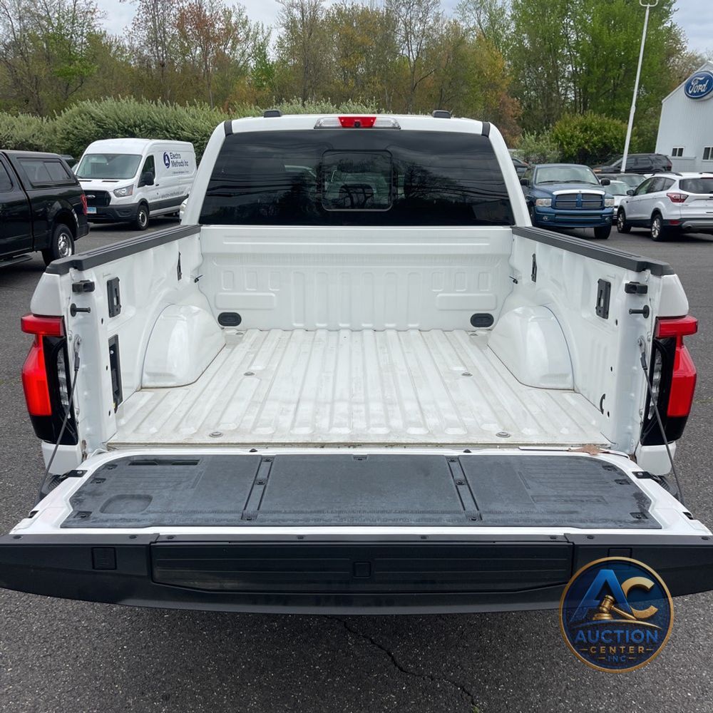2023 Ford F-150 Lightning Platinum