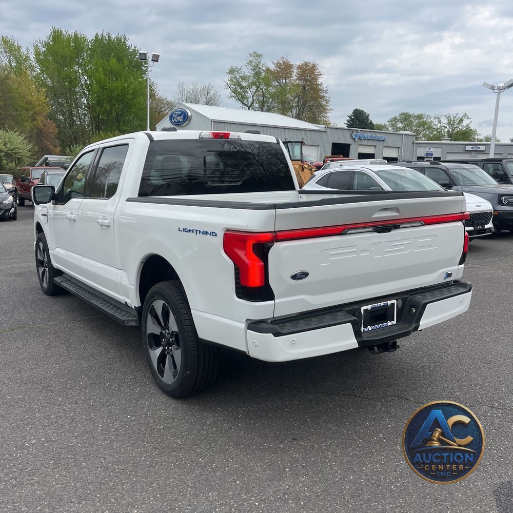 2023 Ford F-150 Lightning Platinum