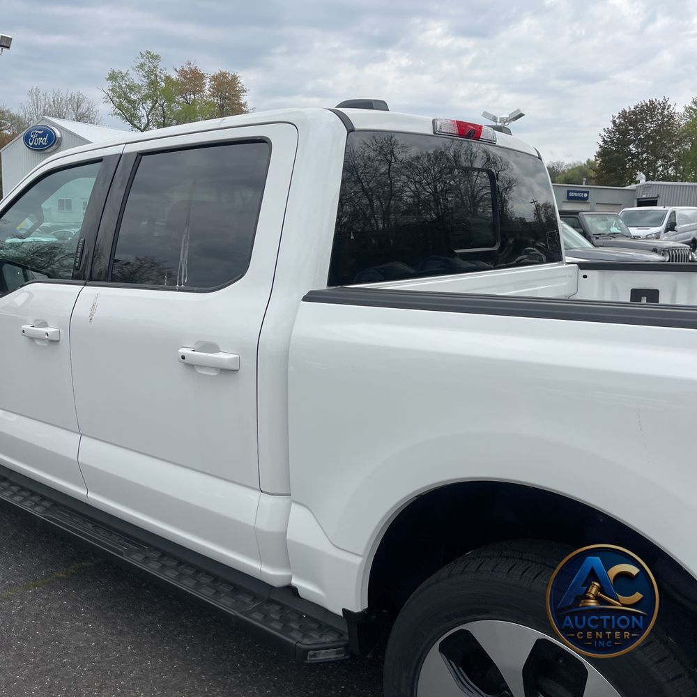 2023 Ford F-150 Lightning Platinum