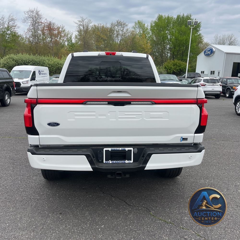2023 Ford F-150 Lightning Platinum