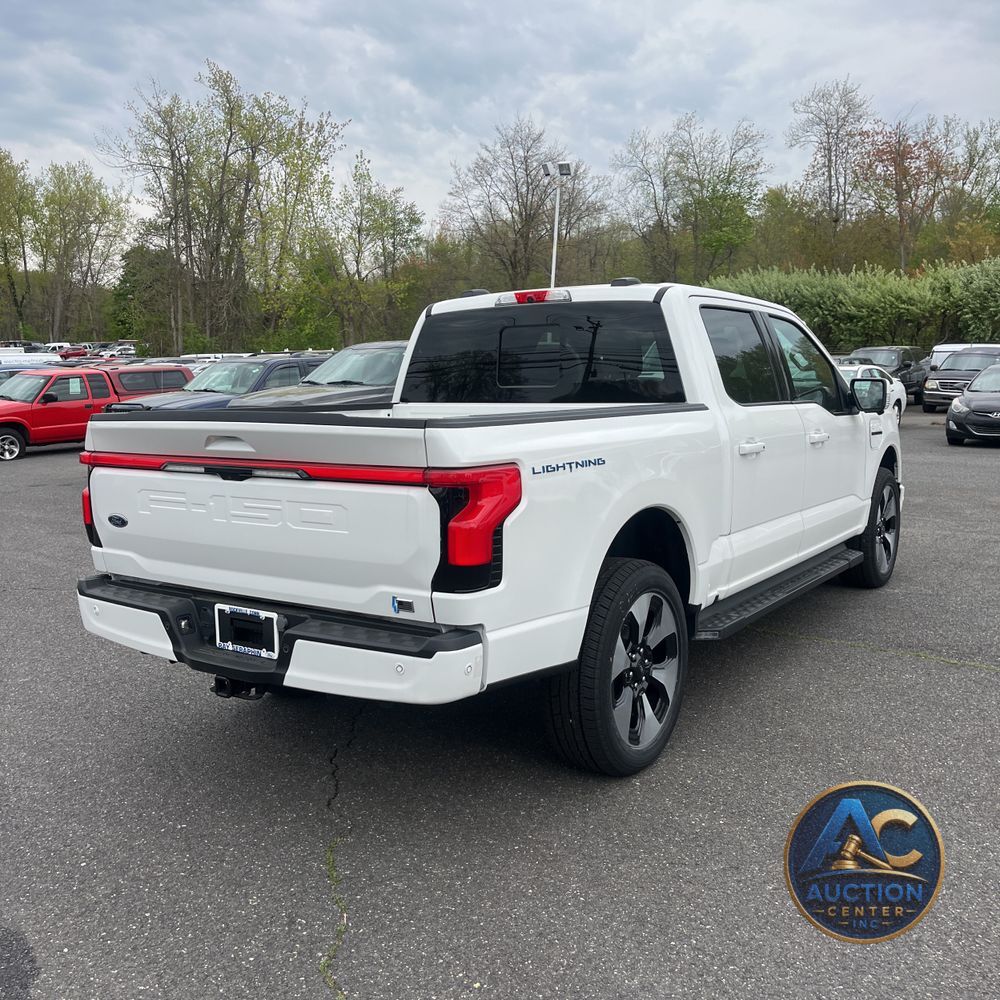 2023 Ford F-150 Lightning Platinum