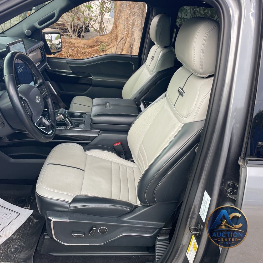 2023 Ford F-150 Lightning Platinum