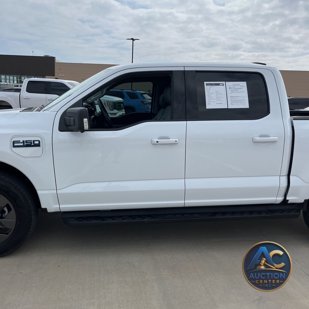2025 Ford F-150 Lightning Flash