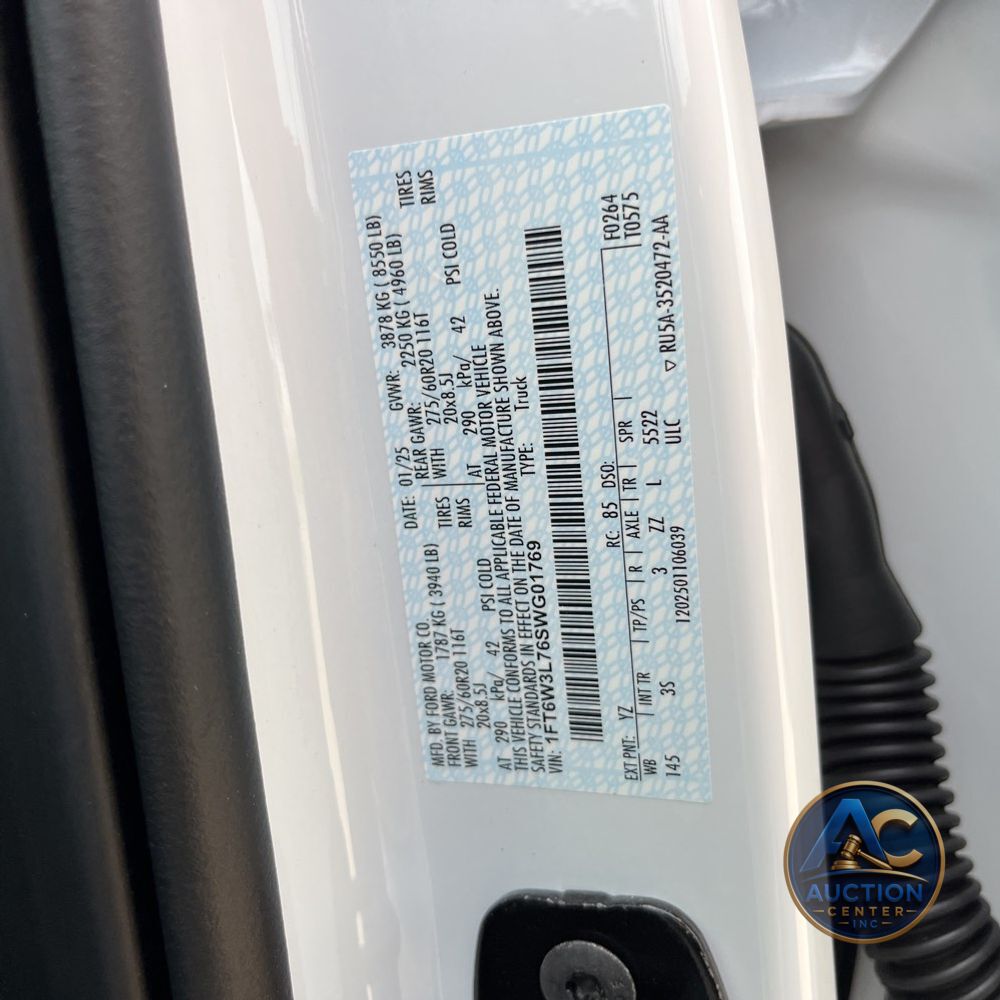 2025 Ford F-150 Lightning Flash