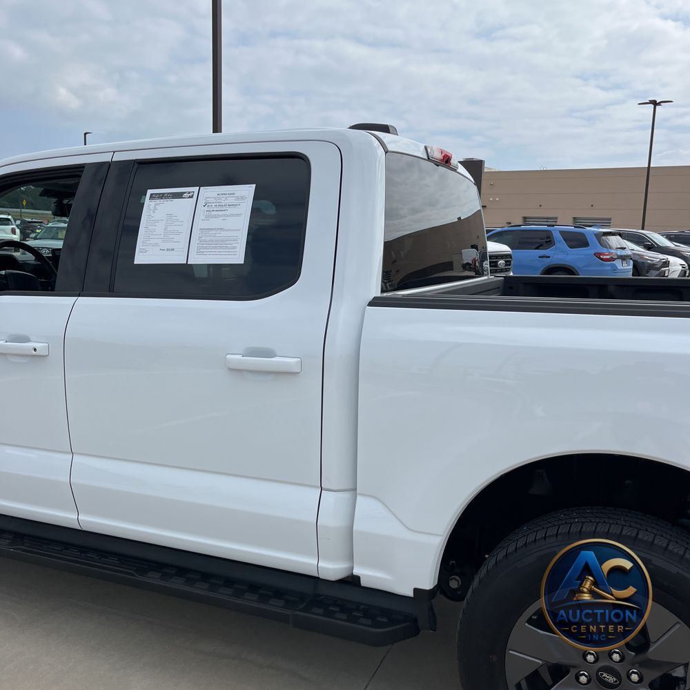 2025 Ford F-150 Lightning Flash