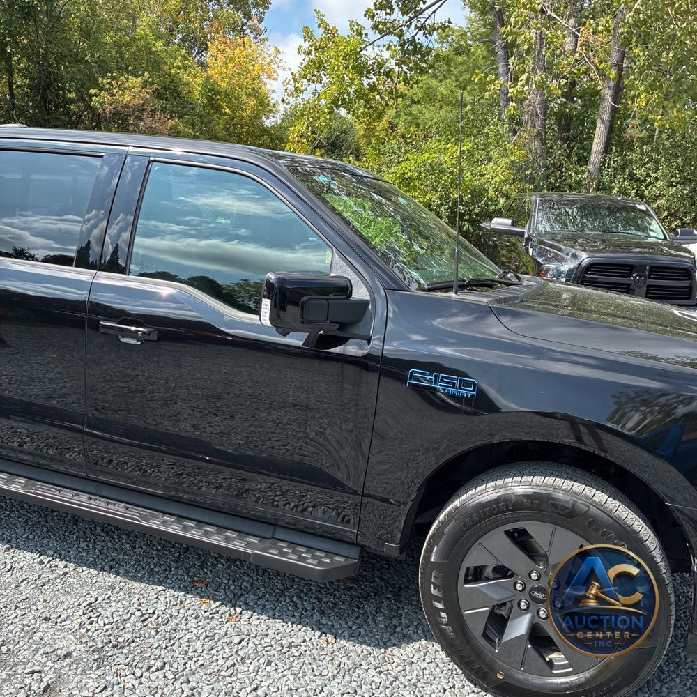 2024 Ford F-150 Lightning Lariat