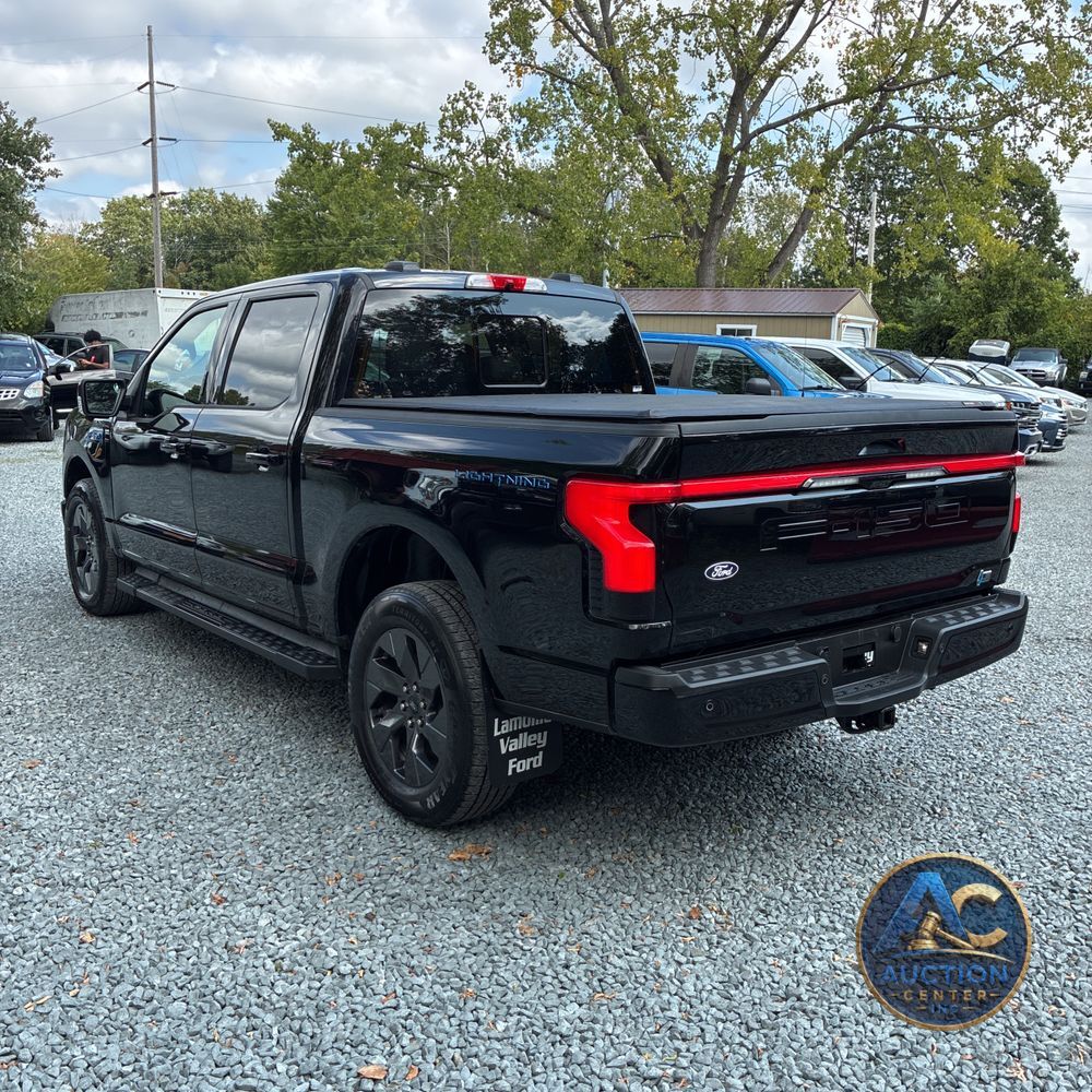 2024 Ford F-150 Lightning Lariat