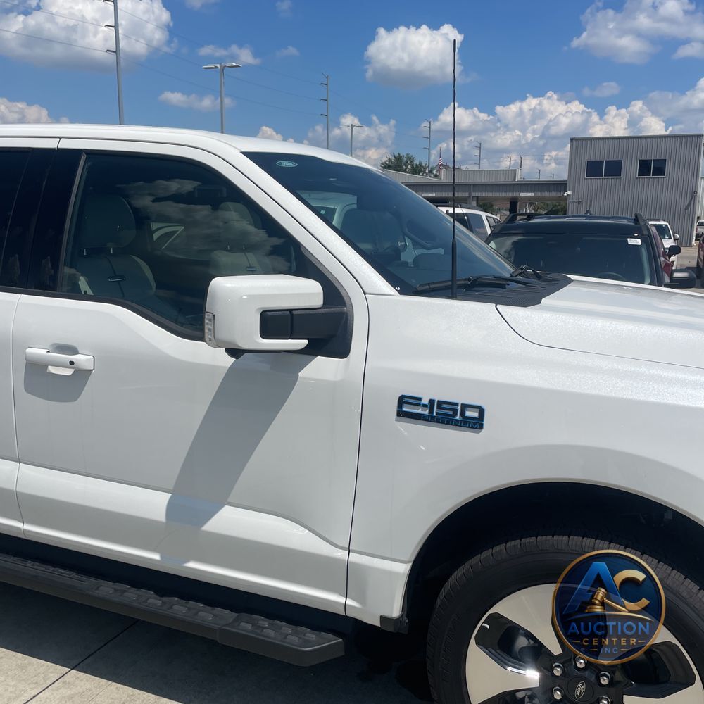 2024 Ford F-150 Lightning Platinum