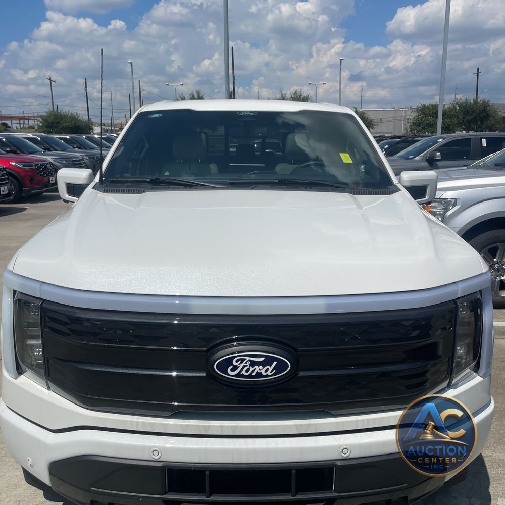 2024 Ford F-150 Lightning Platinum