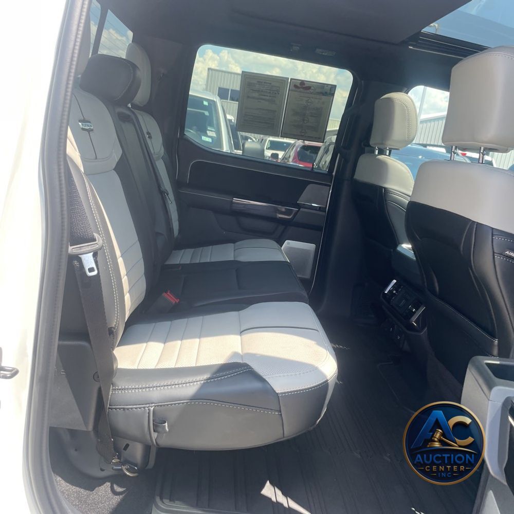 2024 Ford F-150 Lightning Platinum