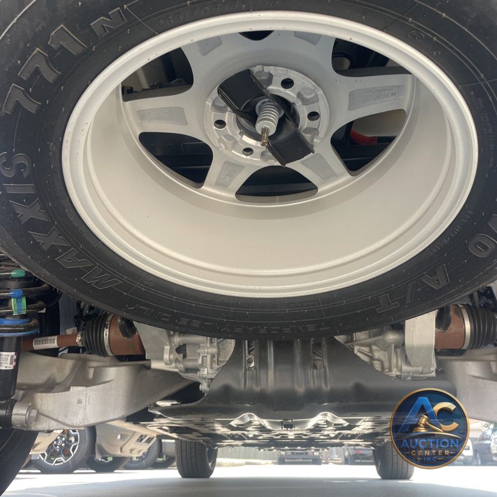 2024 Ford F-150 Lightning Platinum