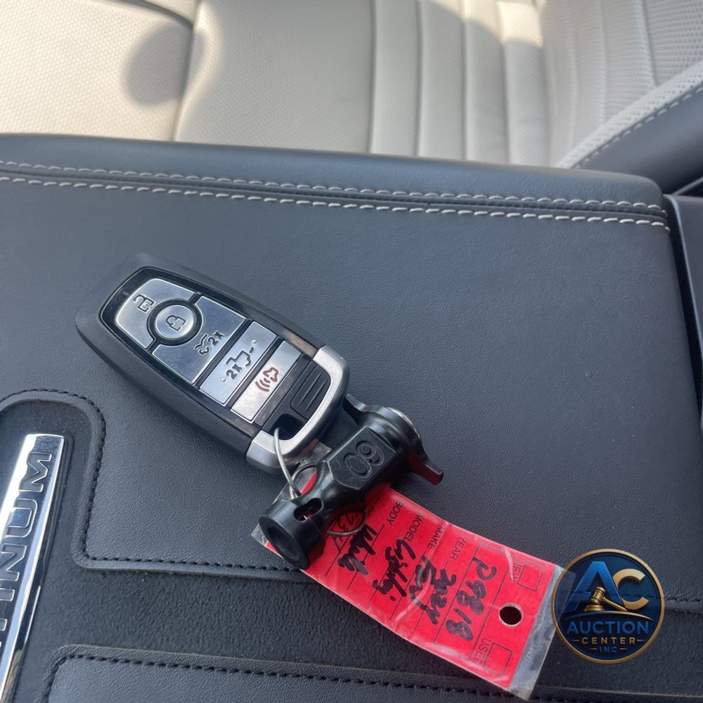 2024 Ford F-150 Lightning Platinum