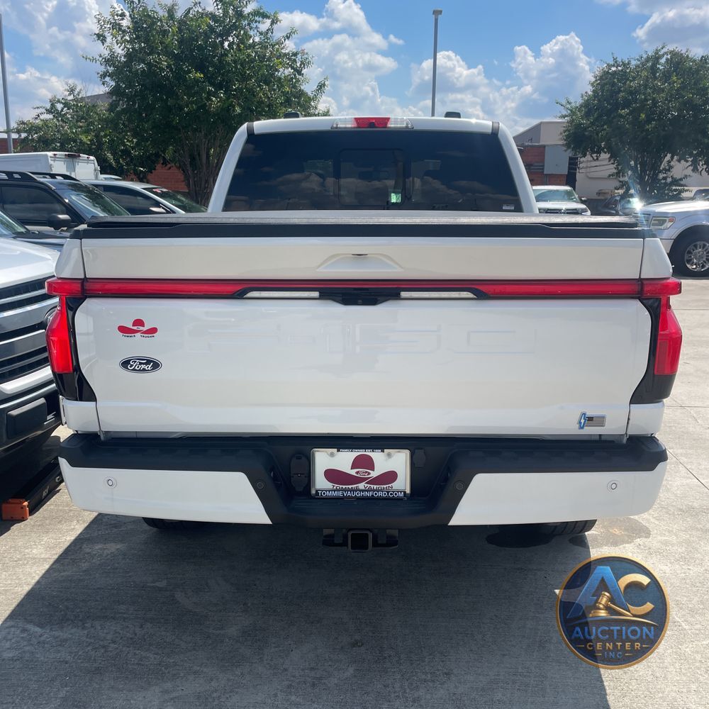 2024 Ford F-150 Lightning Platinum