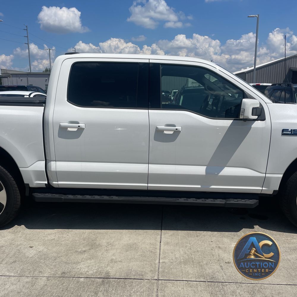 2024 Ford F-150 Lightning Platinum
