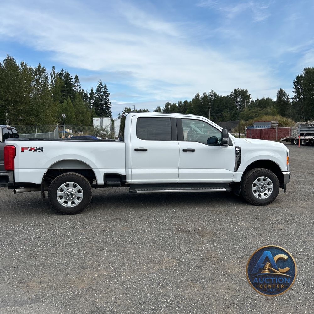 2023 Ford F250 S/D XLT