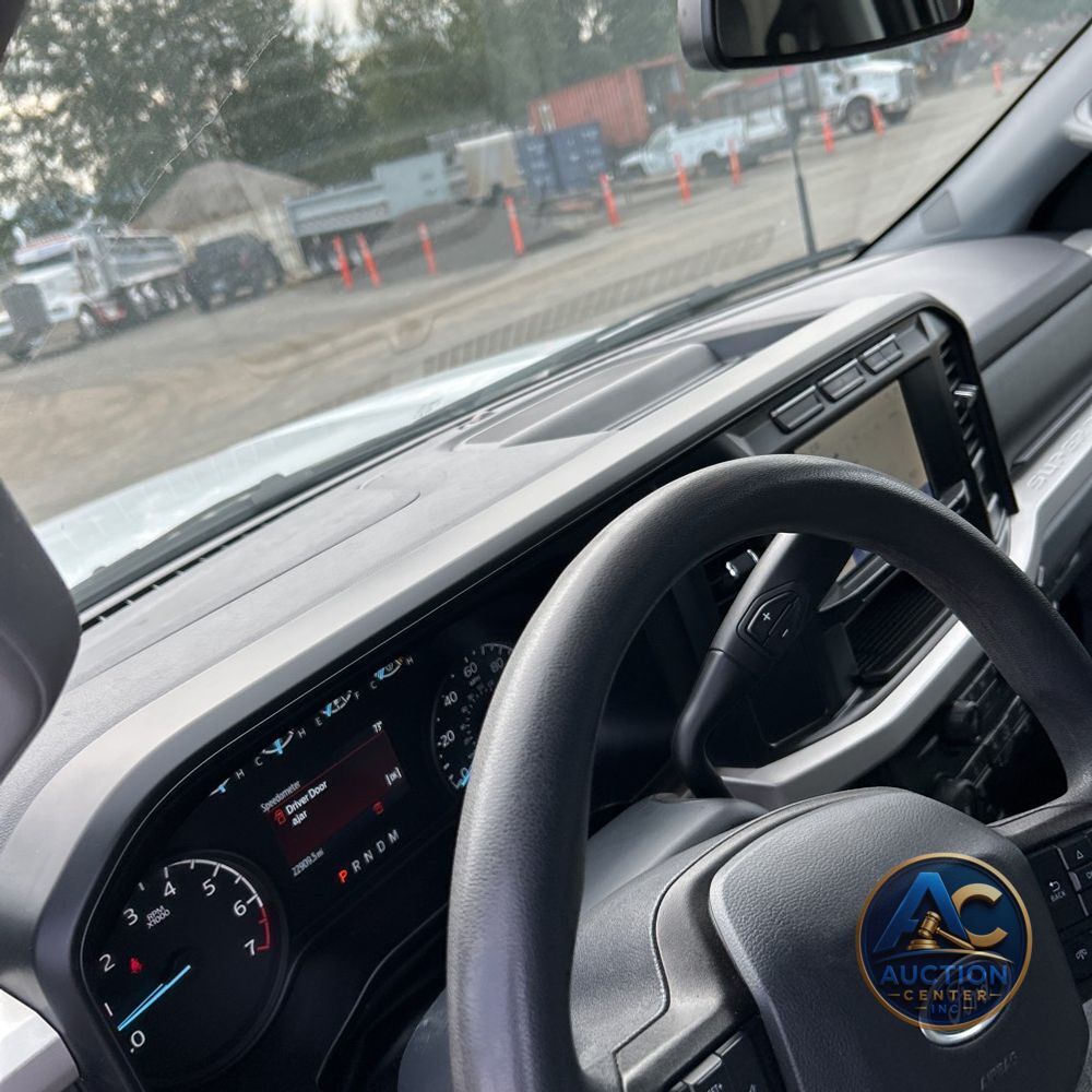 2023 Ford F250 S/D XLT