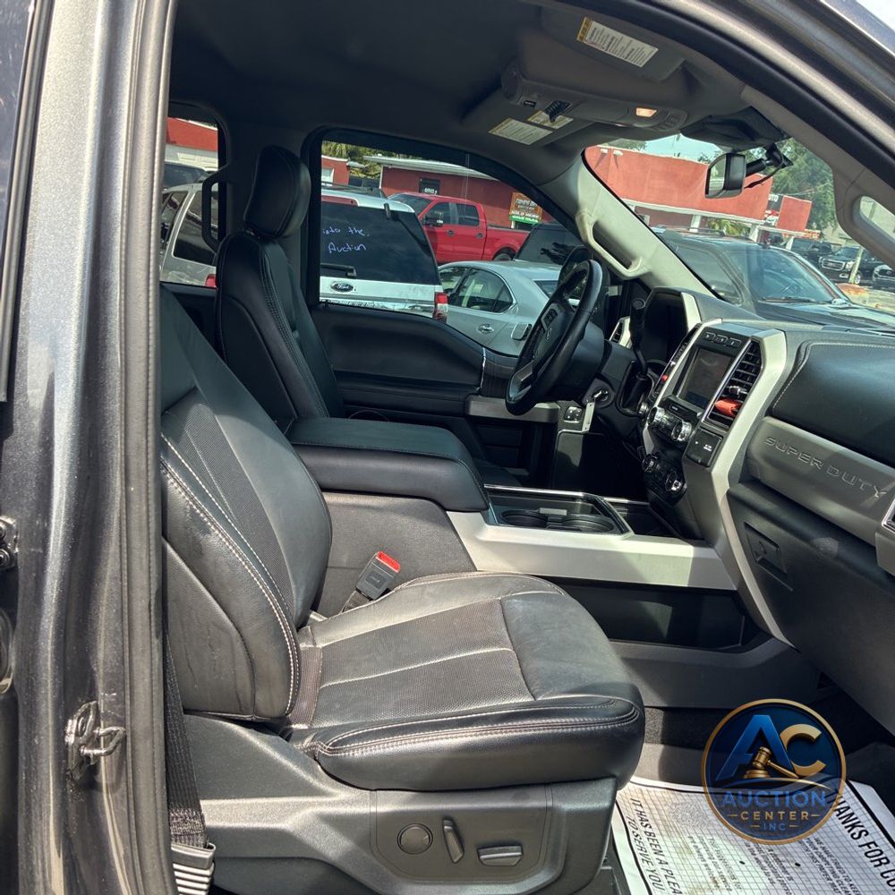 2020 Ford F-250 Super Duty Lariat