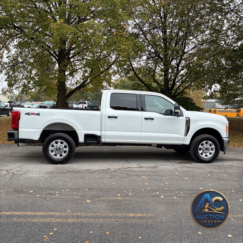 2023 Ford F250 S/D XLT