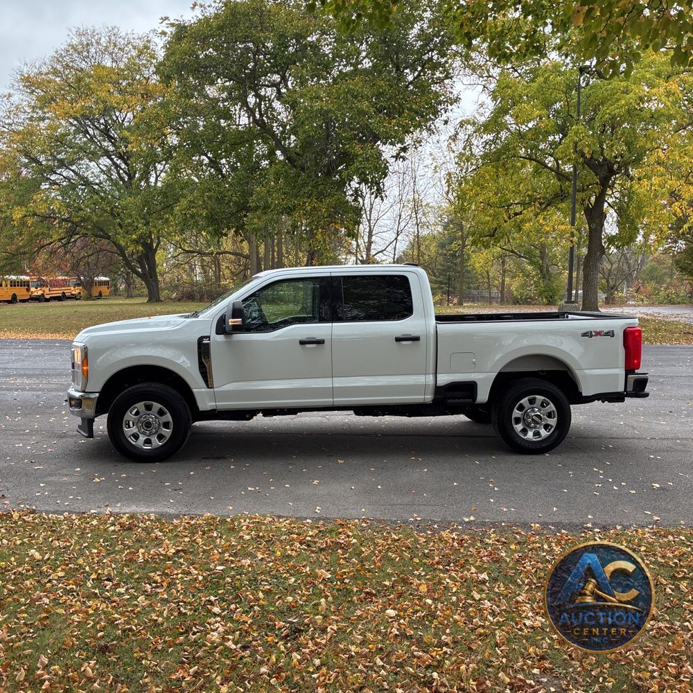 2023 Ford F250 S/D XLT