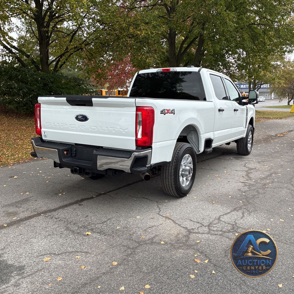 2023 Ford F250 S/D XLT