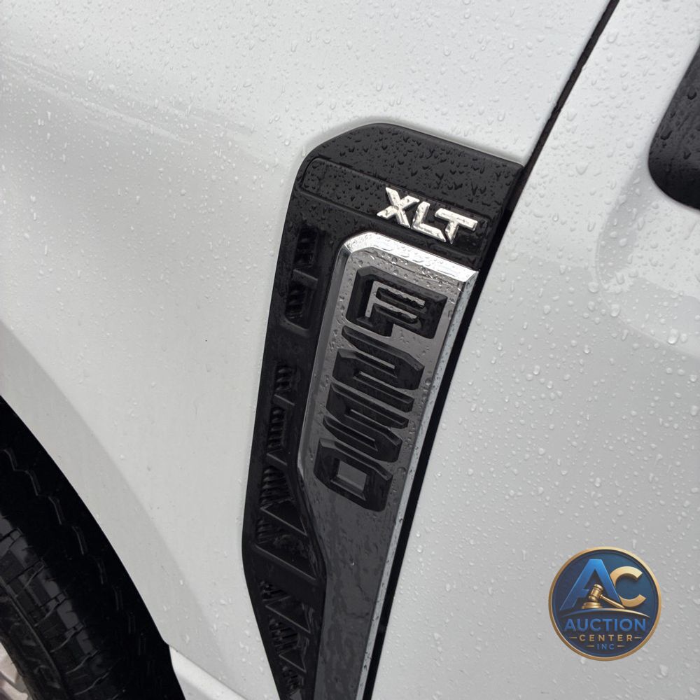2025 Ford F-250 Super Duty XLT