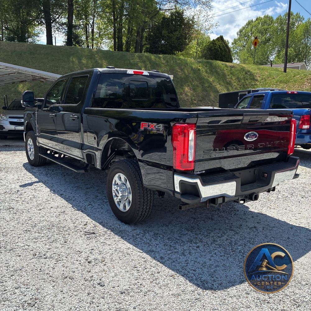 2024 Ford F-250 Super Duty XLT